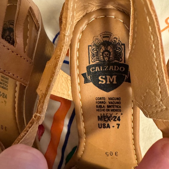 Calzado Mexican Haurache Brown Rainbow Butterfly Leather Sandals Size 7.5 / 8 - Picture 4 of 9